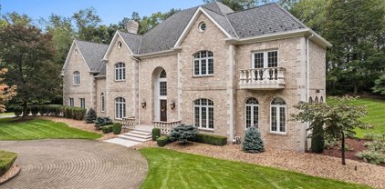 1 Winterberry Ln, Sewickley Heights
