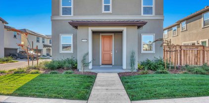 2160 Marina Dr, Lathrop