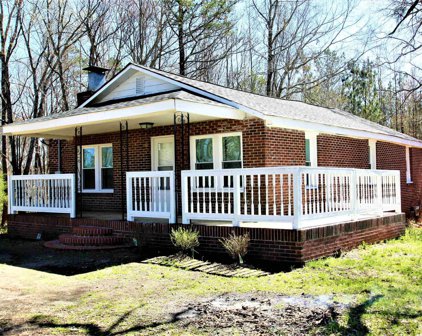 857 Lovers Lane, Union