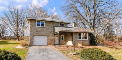 90 Falling Spring Rd, Chambersburg