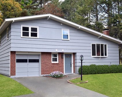 11 Sandy Ave, Canton