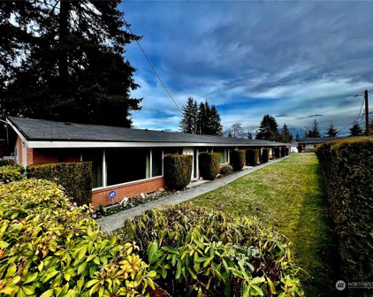 1302 Cascade Dr Unit #1, Everett