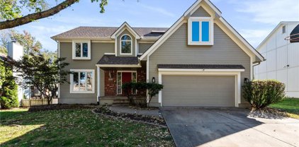 221 SE Sumpter Drive, Lee's Summit