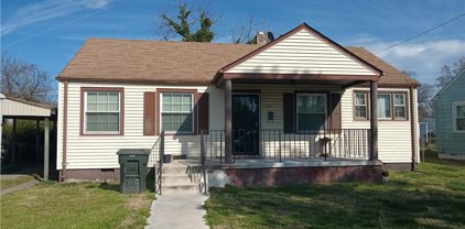 408 Alleghany Road, Hampton East