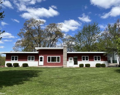 3066  County Rd 103, Fort Madison