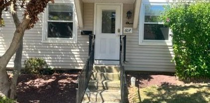 60 Largo San Nicola Unit F, Freehold