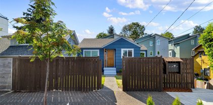 6421 Ellis Avenue S, Seattle