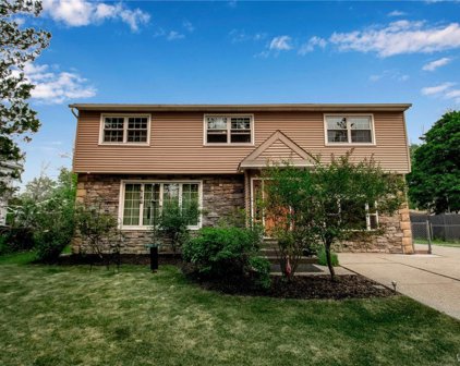 14 Ridgewood  Drive, Orchard Park-146089