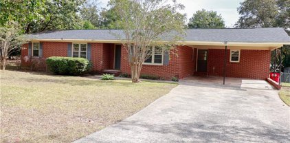 5718 Swymer Drive, Macon