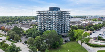 15801 PROVIDENCE Unit 9A, Southfield