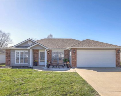 716 Coventry Lane, Raymore