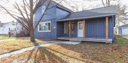 2016 MICHIGAN AVENUE, Stevens Point