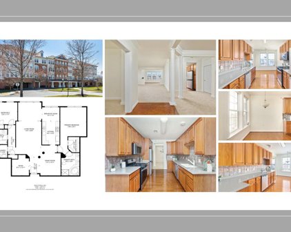 44485 Chamberlain Ter Unit #300, Ashburn
