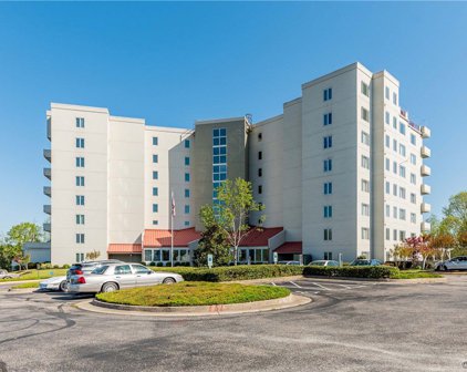 301 Beacon Ridge Drive Unit 102, Hopewell