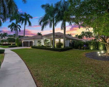 2558 Eagle Run Ln, Weston