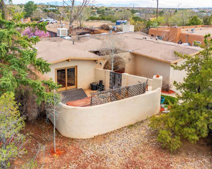3316 Avenida Del Oro, Santa Fe