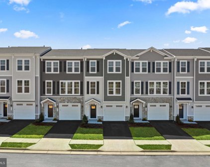 131 Choke Cherry Ct, Lake Frederick