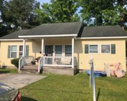 512 Causey Avenue, Central Suffolk image