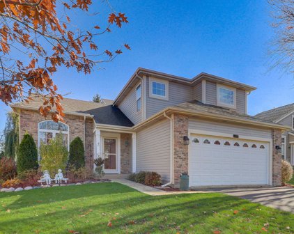 210 Thunder Ridge, Lake In The Hills