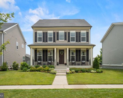 653 Crab Apple Dr, Stafford