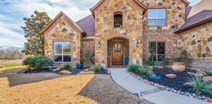 4312 Tapatio Springs  Road, Fort Worth