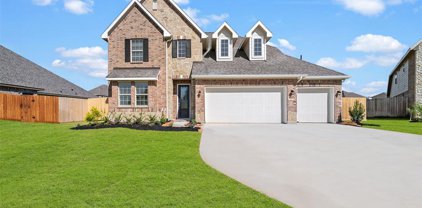 7115 Hillside Avenue, Mont Belvieu