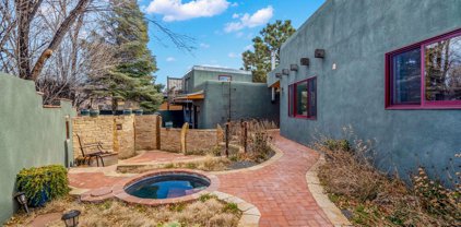 2111 Los Pinos Court, Santa Fe