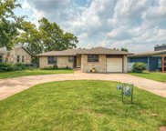 1734 NW 63rd Street, Nichols Hills image