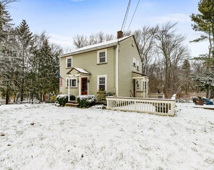 478 Main St, Hudson