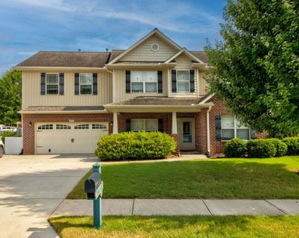 728 Bayshore, Moore