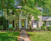 8001 Kerry Ln, Chevy Chase image