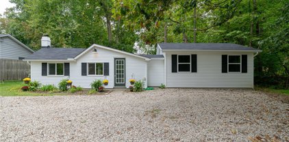 2534 Forest Drive, Hinckley