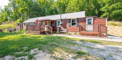 5111 Apple Harvest Dr, Gerrardstown