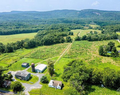 239 Springtown Road, New Paltz