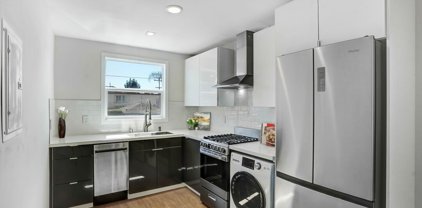 339  Western Ave, Glendale