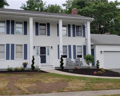 67 Spinnaker  Lane, Warwick