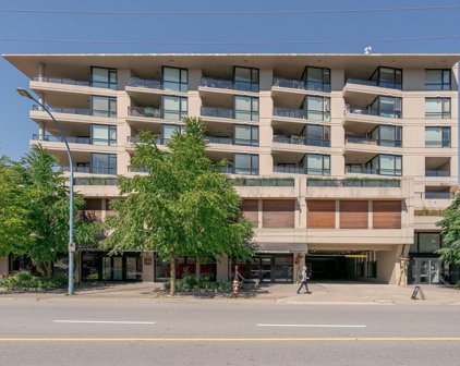 160 W 3rd Street Unit 607, North Vancouver