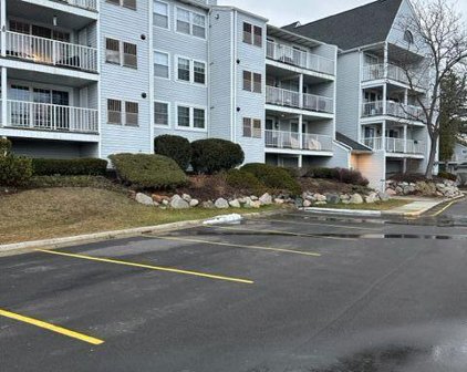 3565 PORT COVE Unit 84, Waterford Twp