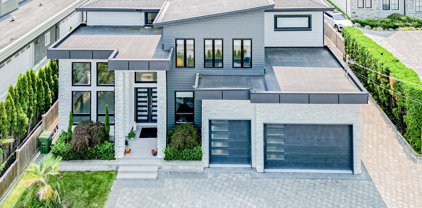 7680 Steveston Highway, Richmond