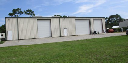 90 Otter Slide Rd, Eastpoint