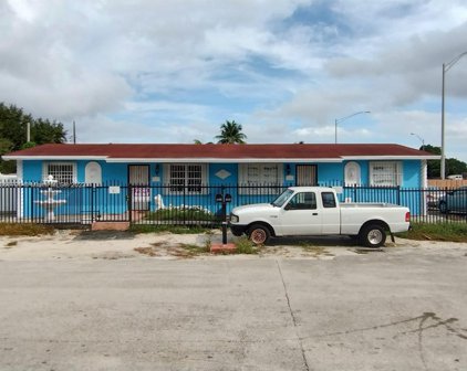 3121 Nw 103rd St, Miami