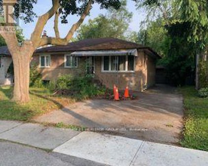 126 Roseview South, Richmond Hill