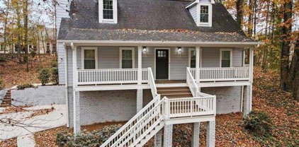 1900 Winding Creek Lane SW, Marietta