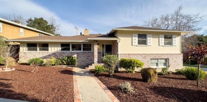 2997 Hastings AVE, Redwood City