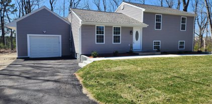 7428 Hawkins Dr, Hanover