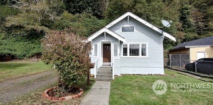 2721 Queets Avenue, Hoquiam