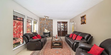 957 Mansfield Crescent, Port Coquitlam