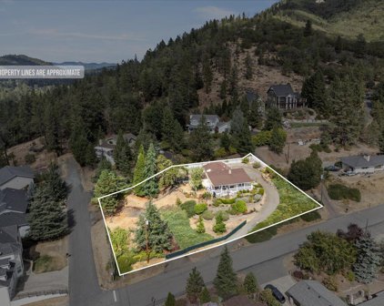 401 Valley View  Drive, Rogue River