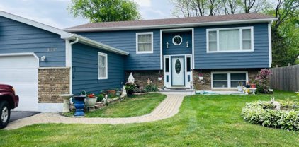38219 N North Shore Avenue, Beach Park