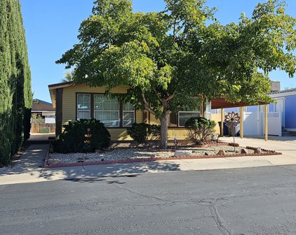 52 N 3910 W, Hurricane